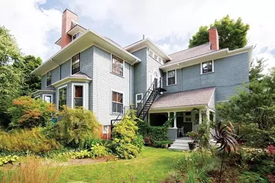 71 Addington Rd, Brookline, MA 02445 - Photo 37
