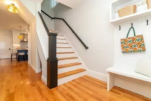 22 Bellevue St, Boston, MA 02132 - Photo 15