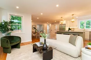 22 Bellevue St, Boston, MA 02132 - Photo 15