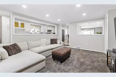 27 Lyman Rd, Framingham, MA 01701 - Photo 13