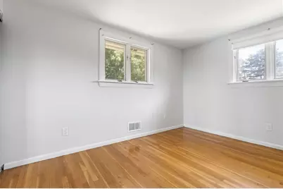 27 Lyman Rd, Framingham, MA 01701 - Photo 17