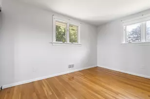 27 Lyman Rd, Framingham, MA 01701 - Photo 17