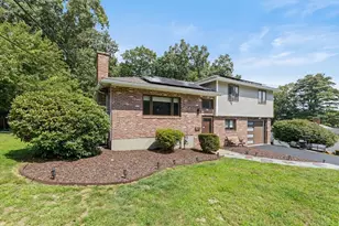 27 Lyman Rd, Framingham, MA 01701 - Photo 1