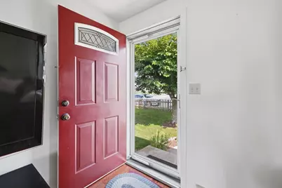 680 N Underwood St, Fall River, MA 02720 - Photo 5