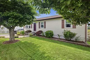 680 N Underwood St, Fall River, MA 02720 - Photo 3