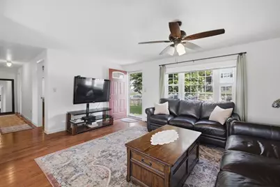 680 N Underwood St, Fall River, MA 02720 - Photo 9