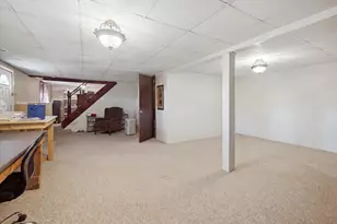680 N Underwood St, Fall River, MA 02720 - Photo 29