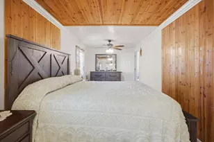 680 N Underwood St, Fall River, MA 02720 - Photo 23