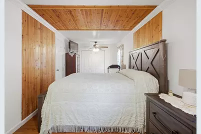 680 N Underwood St, Fall River, MA 02720 - Photo 21