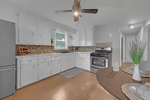 187 Campbell Dr, Lowell, MA 01851 - Photo 5