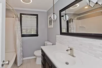 50 Crystal Brook Dr, Springfield, MA 01118 - Photo 17