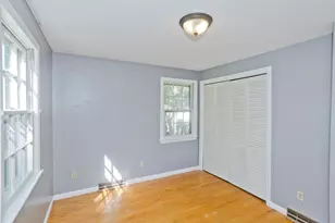 50 Crystal Brk Dr, Springfield, MA 01118 - Photo 25