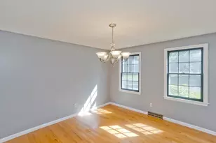 50 Crystal Brk Dr, Springfield, MA 01118 - Photo 13