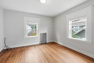 25 Eton St, Springfield, MA 01108 - Photo 15