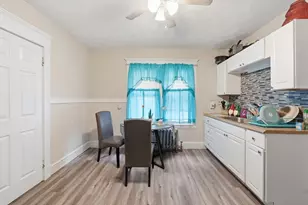 25 Eton St, Springfield, MA 01108 - Photo 9