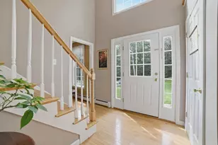 10 Roberts Rd, Dudley, MA 01571 - Photo 19