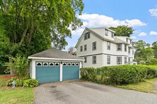 91 Cedar St, Wakefield, MA 01880 - Photo 3