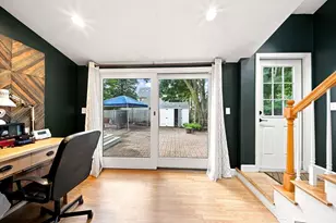 8 Charles St, Stoneham, MA 02180 - Photo 23