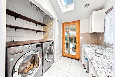 8 Charles St, Stoneham, MA 02180 - Photo 7