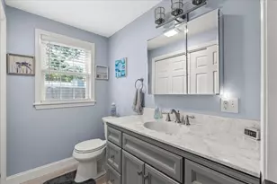 108 Wareham Lake Shore Dr, Wareham, MA 02538 - Photo 27