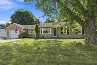 26 Middle Street, Attleboro, MA 02703 - Photo 1