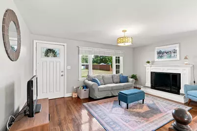26 Middle Street, Attleboro, MA 02703 - Photo 5