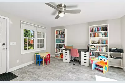 26 Middle Street, Attleboro, MA 02703 - Photo 19