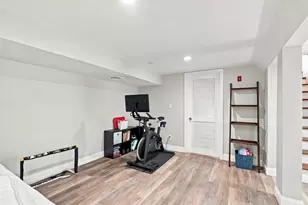 26 Middle St, Attleboro, MA 02703 - Photo 25