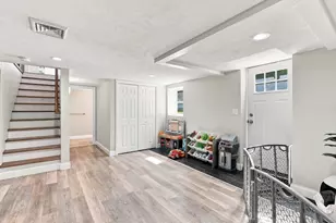 26 Middle St, Attleboro, MA 02703 - Photo 21
