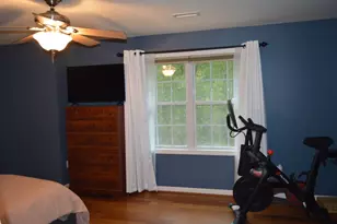 25 Oakes Cir, Millbury, MA 01527 - Photo 11