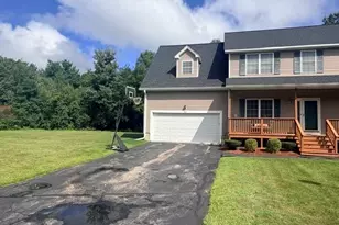 25 Oakes Cir, Millbury, MA 01527 - Photo 1