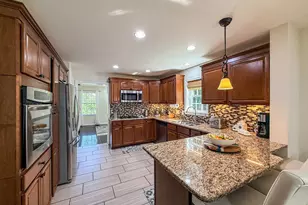52 Phelps St, Marlborough, MA 01752 - Photo 3