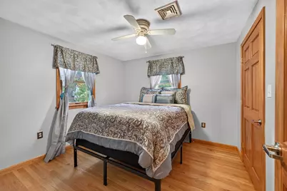 4 Jeffrey Rd, Billerica, MA 01821 - Photo 21