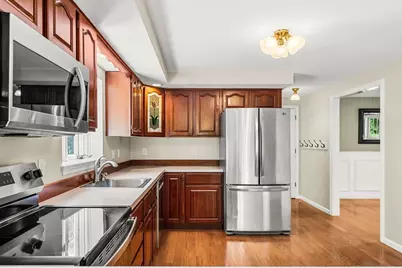 470 Lost Lake Dr, Groton, MA 01450 - Photo 5