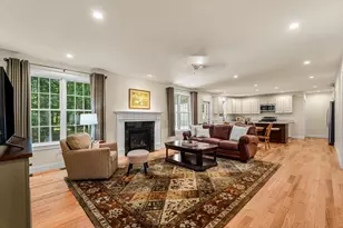14 Village Rd, Pepperell, MA 01463 - Photo 7