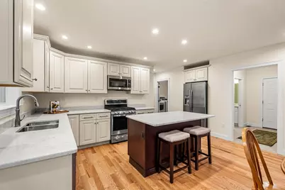 14 Village Rd, Pepperell, MA 01463 - Photo 5