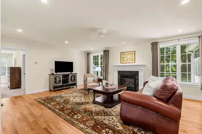 14 Village Rd, Pepperell, MA 01463 - Photo 9