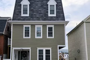 242 Bunker Hill St, Boston, MA 02129 - Photo 15