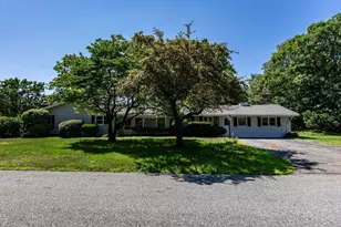 4 Craig Rd, Framingham, MA 01701 - Photo 3