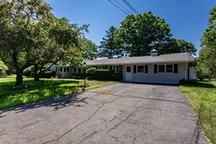 4 Craig Rd, Framingham, MA 01701 - Photo 1