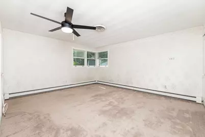 4 Craig Rd, Framingham, MA 01701 - Photo 15