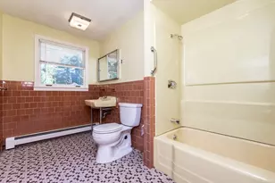4 Craig Rd, Framingham, MA 01701 - Photo 13
