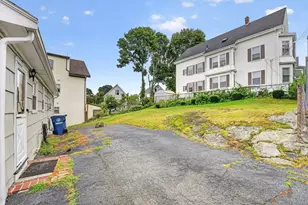 219 North St, Salem, MA 01970 - Photo 7
