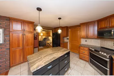 4 Oscars Rd, Spencer, MA 01562 - Photo 11