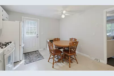 14 Carol Dr #14, Franklin, MA 02038 - Photo 7