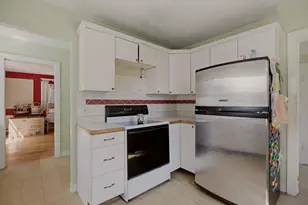 283 Montgomery St, Fall River, MA 02720 - Photo 7