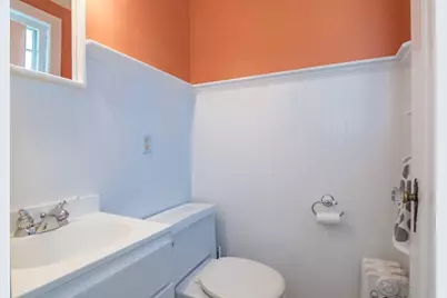 32 Elmwood Ave, Longmeadow, MA 01106 - Photo 25