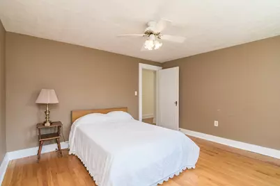 32 Elmwood Ave, Longmeadow, MA 01106 - Photo 31