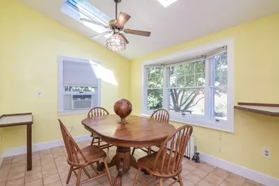 32 Elmwood Ave, Longmeadow, MA 01106 - Photo 15
