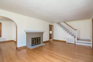 32 Elmwood Ave, Longmeadow, MA 01106 - Photo 21